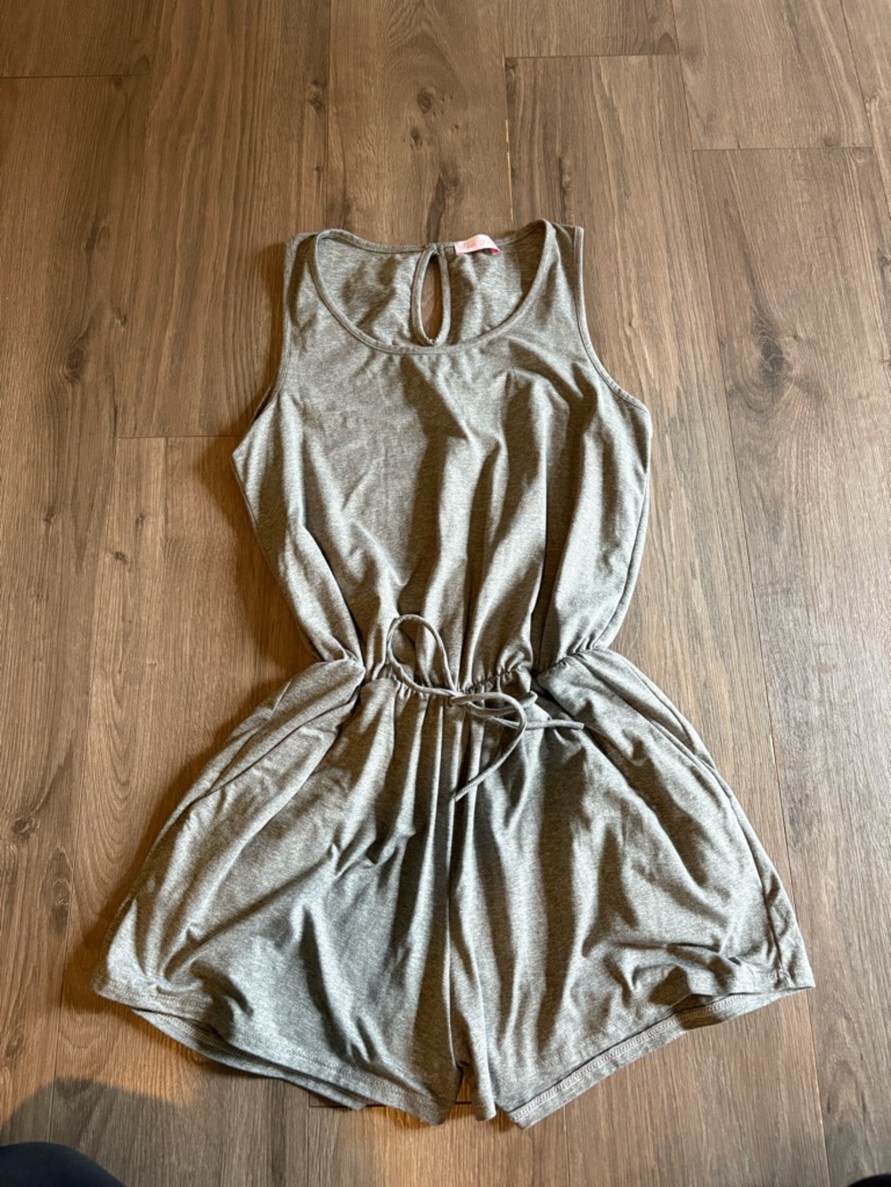 Pink Lily size medium Grey Sleeveless Drawstring Romper